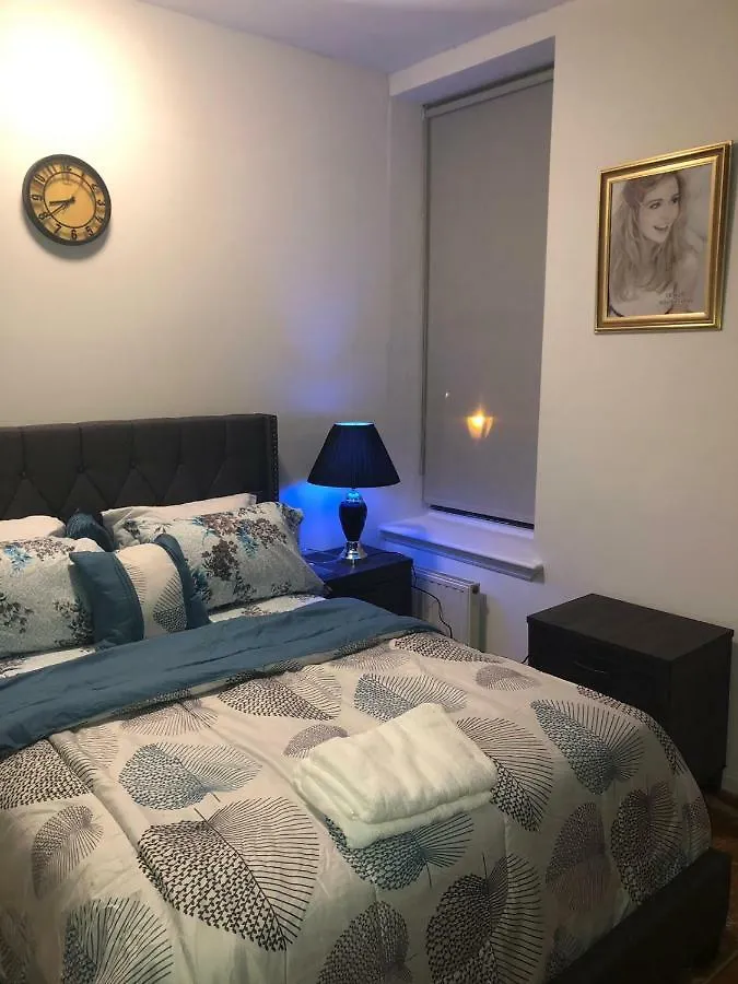 Biverlyhills Holiday Home New York Homestay